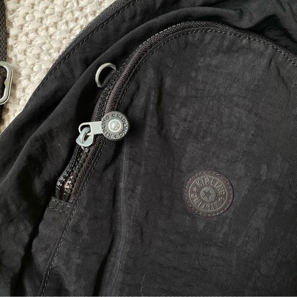 Small Kipling backpack - Picture 2 of 3